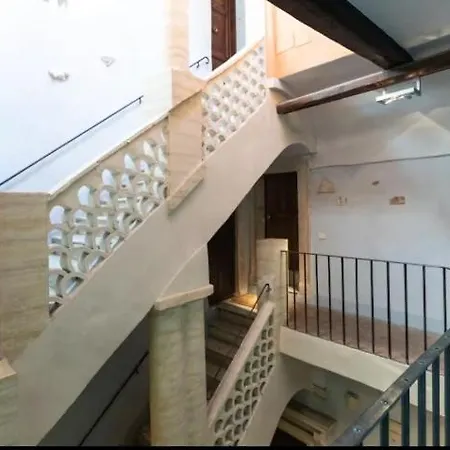 Heritage- Pantheon- Up To 6 Guests شقة روما