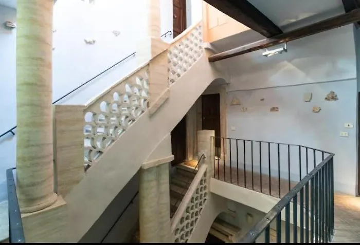 Heritage- Pantheon- Up To 6 Guests شقة روما