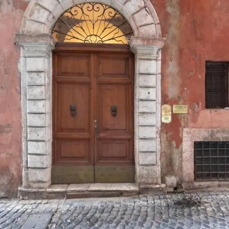 Heritage- Pantheon- Up To 6 Guests *